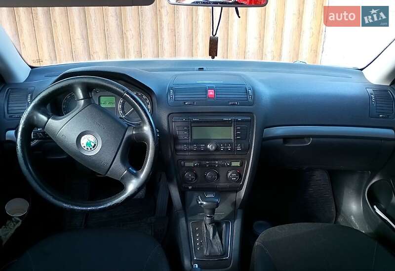 Ліфтбек Skoda Octavia 2008 в Кропивницькому