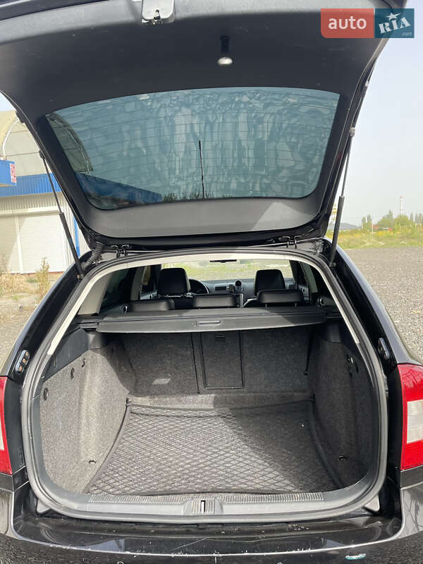 Универсал Skoda Octavia 2009 в Луцке