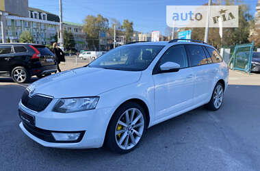 Универсал Skoda Octavia 2015 в Ровно