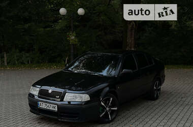 Ліфтбек Skoda Octavia 2003 в Сваляві