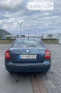 Ліфтбек Skoda Octavia 2004 в Хусті