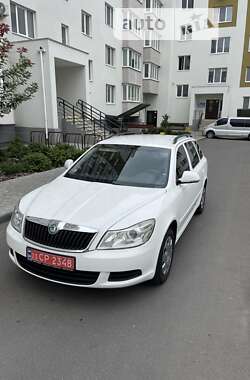 Универсал Skoda Octavia 2013 в Виннице