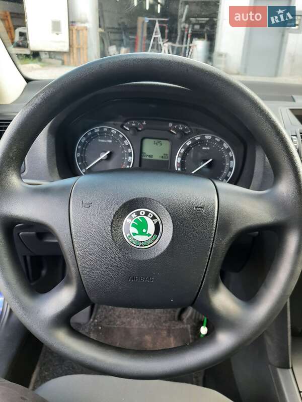 Универсал Skoda Octavia 2005 в 