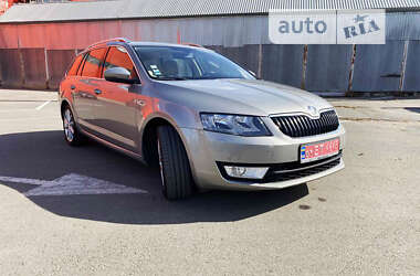 Універсал Skoda Octavia 2013 в Одесі