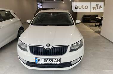 Лифтбек Skoda Octavia 2014 в Ирпене