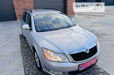 Универсал Skoda Octavia 2012 в Иршаве