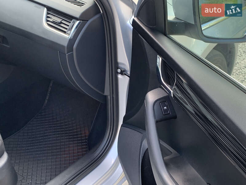 Універсал Skoda Octavia 2018 в Сваляві