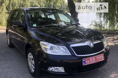 Универсал Skoda Octavia 2009 в Ровно