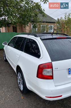 Універсал Skoda Octavia 2010 в Кропивницькому