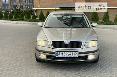 Лифтбек Skoda Octavia 2004 в Житомире