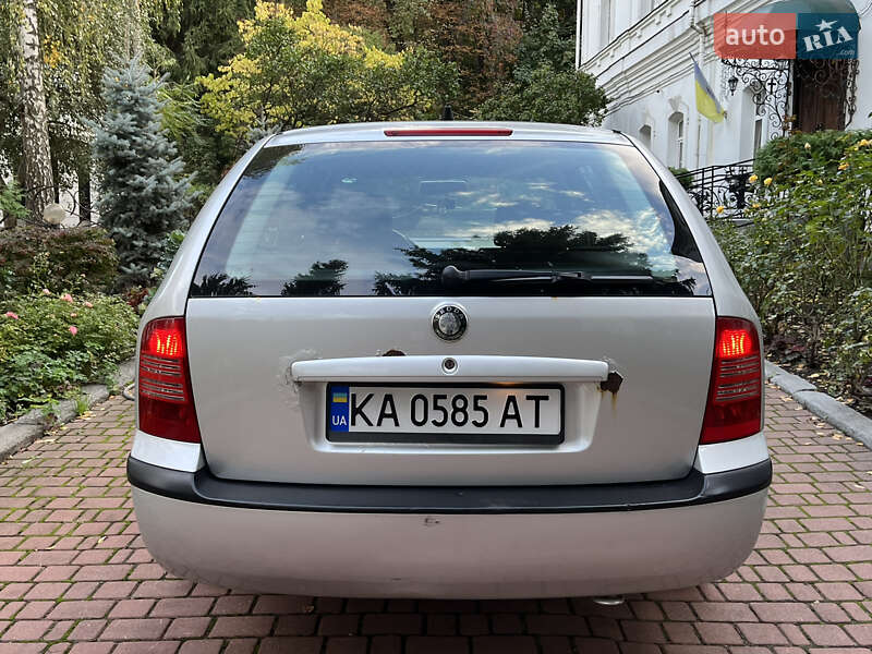Универсал Skoda Octavia 2001 в Киеве