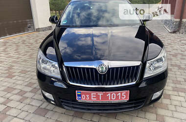 Універсал Skoda Octavia 2009 в Дніпрі