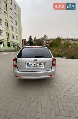 Универсал Skoda Octavia 2010 в 