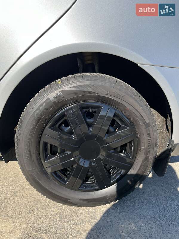 Універсал Skoda Octavia 2006 в Рівному