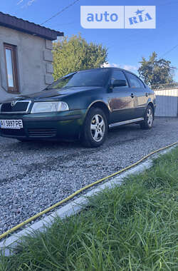 Лифтбек Skoda Octavia 2000 в Гребенке