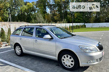 Универсал Skoda Octavia 2010 в Луцке