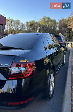 Лифтбек Skoda Octavia 2017 в 