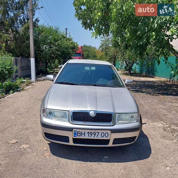Лифтбек Skoda Octavia 2002 в Измаиле