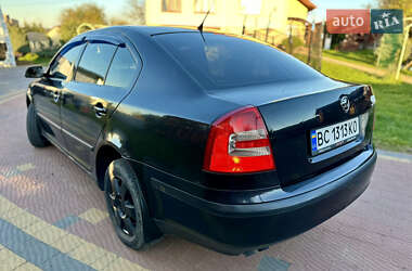 Лифтбек Skoda Octavia 2006 в Новояворовске