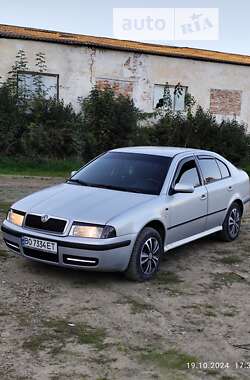 Лифтбек Skoda Octavia 2000 в Борщеве