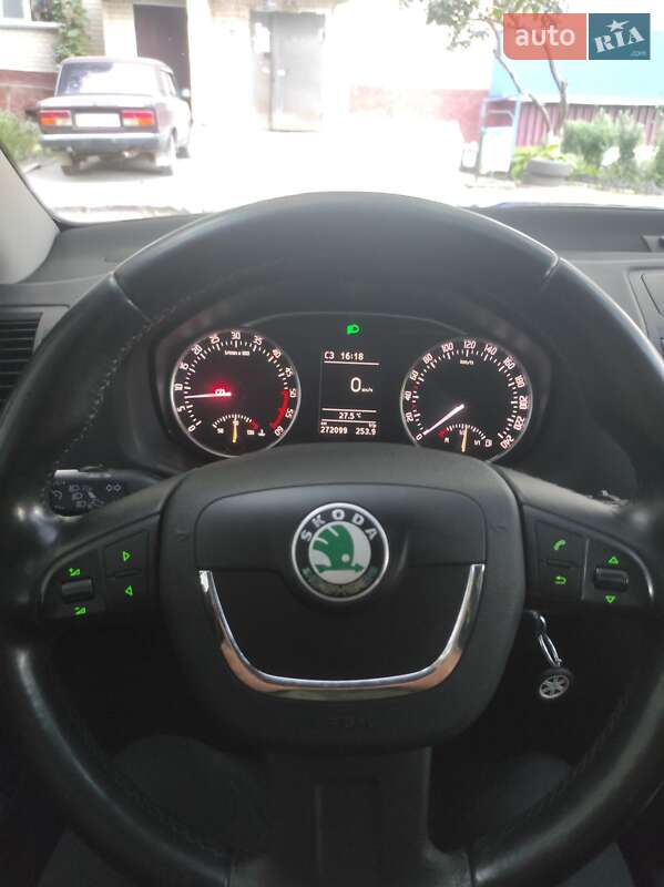 Універсал Skoda Octavia 2012 в Кам'янець-Подільському