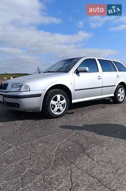 Универсал Skoda Octavia 2002 в Баре