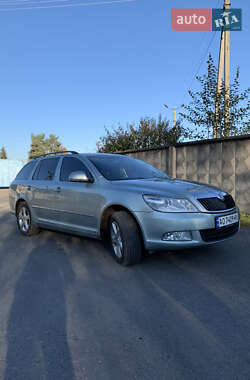 Універсал Skoda Octavia 2011 в Хусті