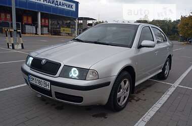 Лифтбек Skoda Octavia 2004 в Сумах