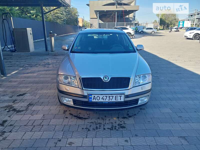 Універсал Skoda Octavia 2007 в Ужгороді