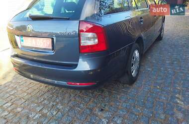 Универсал Skoda Octavia 2009 в 