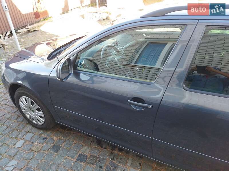 Универсал Skoda Octavia 2009 в Житомире