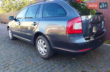 Универсал Skoda Octavia 2009 в 