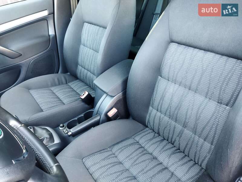 Универсал Skoda Octavia 2009 в Житомире
