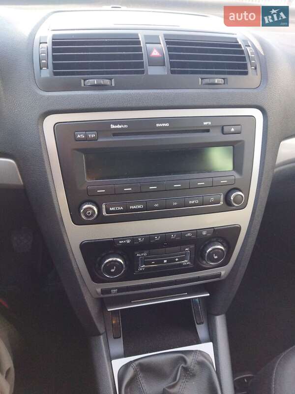 Универсал Skoda Octavia 2009 в Житомире