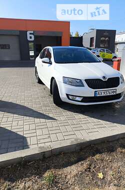 Лифтбек Skoda Octavia 2013 в Харькове