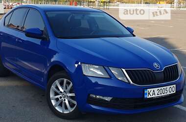 Лифтбек Skoda Octavia 2020 в Киеве