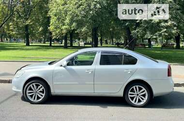 Ліфтбек Skoda Octavia 2010 в Харкові