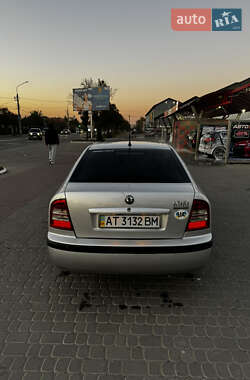 Лифтбек Skoda Octavia 2004 в Ивано-Франковске