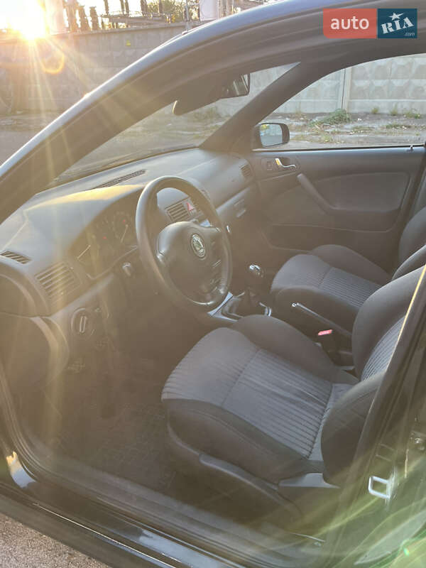 Лифтбек Skoda Octavia 2007 в Киеве