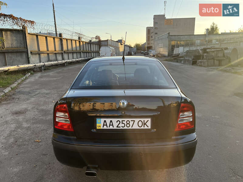 Лифтбек Skoda Octavia 2007 в Киеве