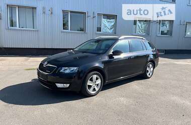 Універсал Skoda Octavia 2015 в Сумах