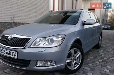 Универсал Skoda Octavia 2009 в 