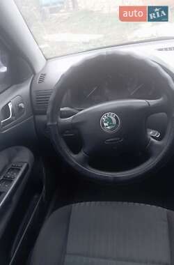 Ліфтбек Skoda Octavia 2006 в Чернігові