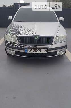 Лифтбек Skoda Octavia 2004 в Киеве