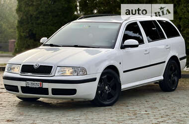 Универсал Skoda Octavia 2010 в Дубно