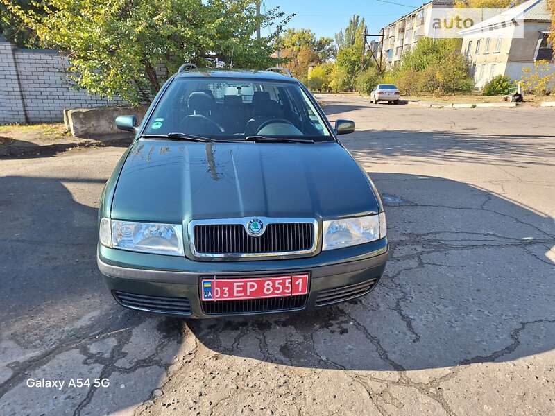 Универсал Skoda Octavia 2008 в Изюме