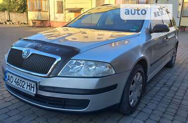 Універсал Skoda Octavia 2007 в Рівному