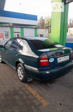 Лифтбек Skoda Octavia 2000 в Житомире