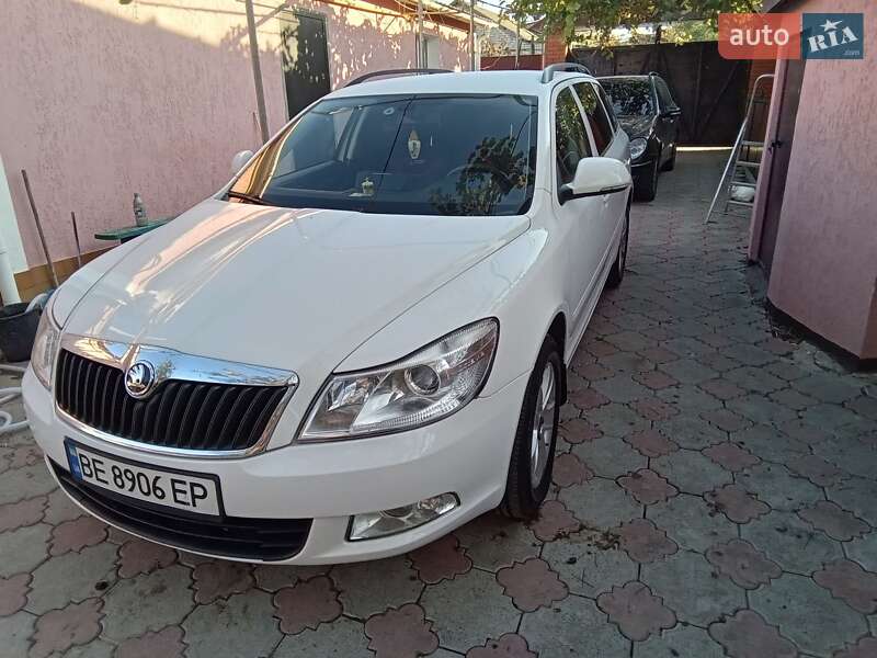 Універсал Skoda Octavia 2013 в Миколаєві фото 2 Універсал Skoda Octavia 2013 в Миколаєві