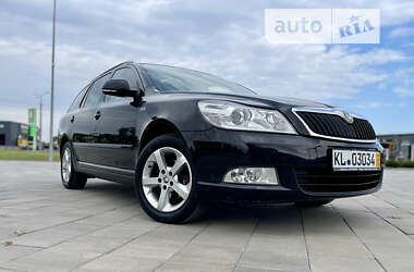 Універсал Skoda Octavia 2011 в Харкові